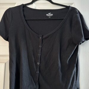 Hollister Women's Classic Black Button-Down Shirt